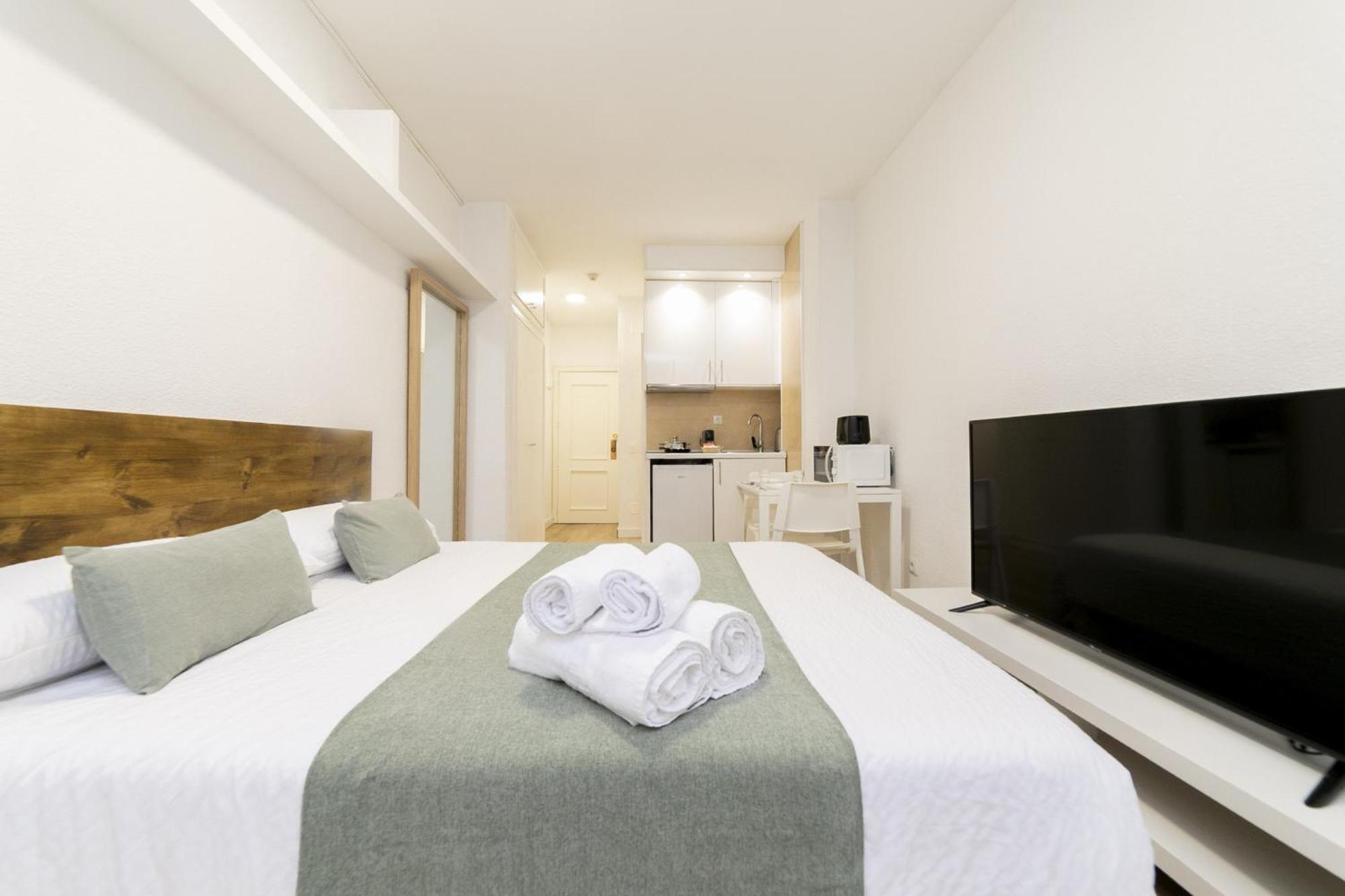 Luxury XV - Ferga Suites Madrid Kültér fotó