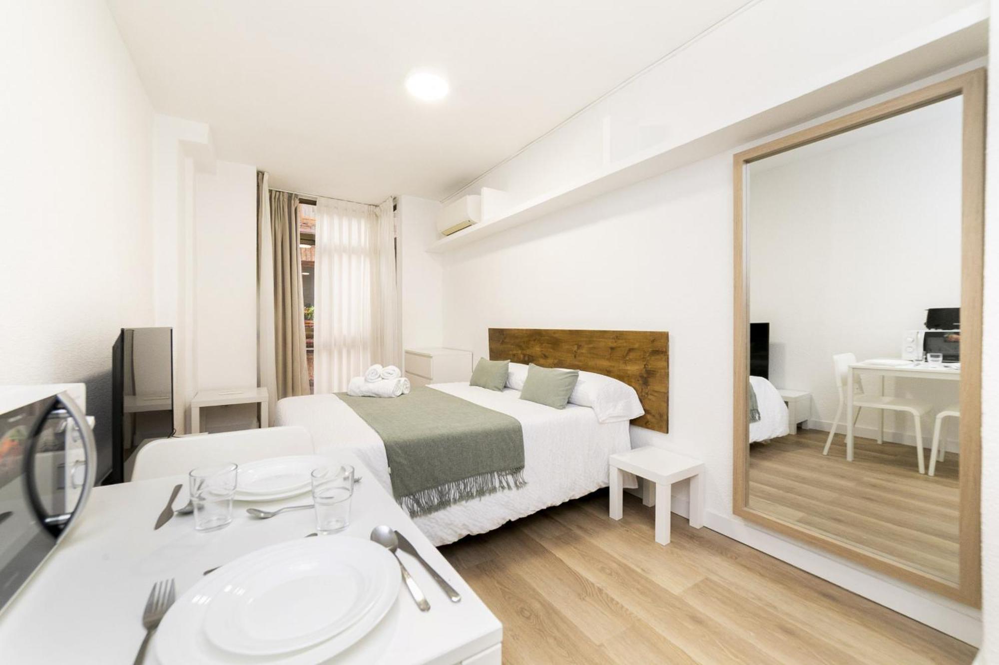 Luxury XV - Ferga Suites Madrid Kültér fotó